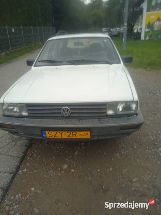Volkswagen Passat B2 16 diesel kombi manualna Żywiec