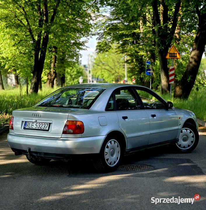 Audi a4 B5 lpg hak 320000km A4 podkarpackie