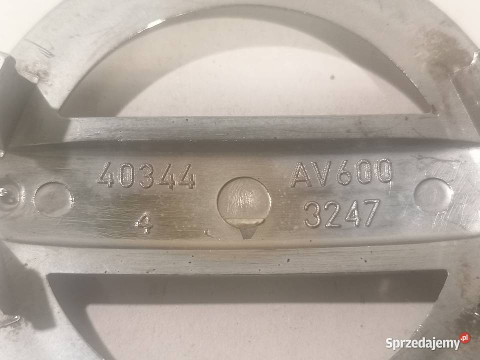 logo emblemat Nissan 40344 AV600 Piotrków Trybunalski