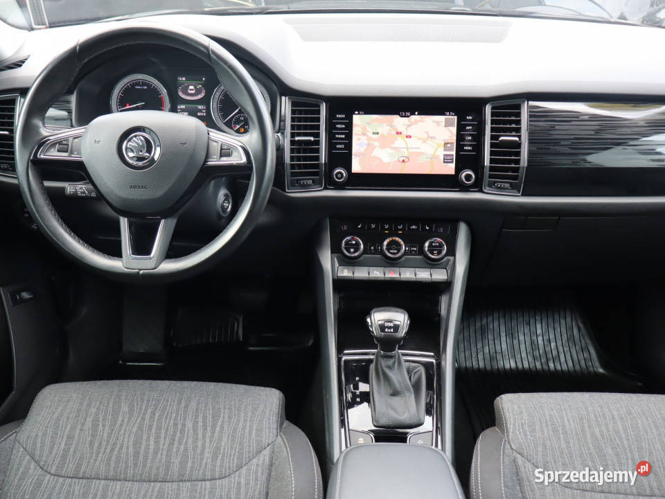 Skoda Kodiaq 20 TSI asystent pasa ruchu Katowice