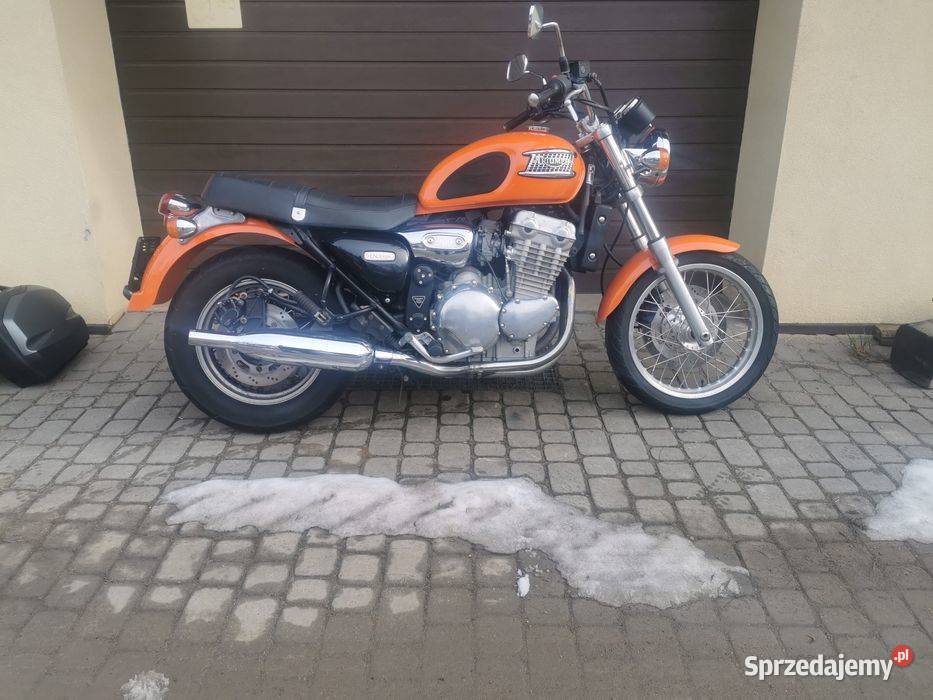 Triumph thunderbird 900 Szwajcaria Motocykle, skutery, quady Piotrków Trybunalski