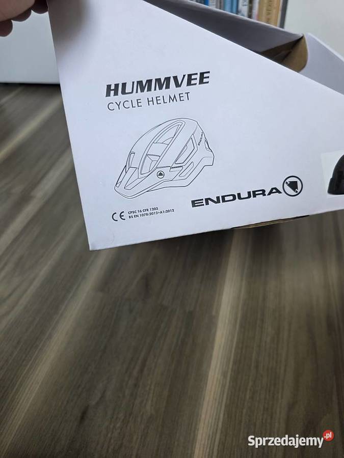 Czarny kask na rowerhulajnogę warmińsko-mazurskie Elbląg