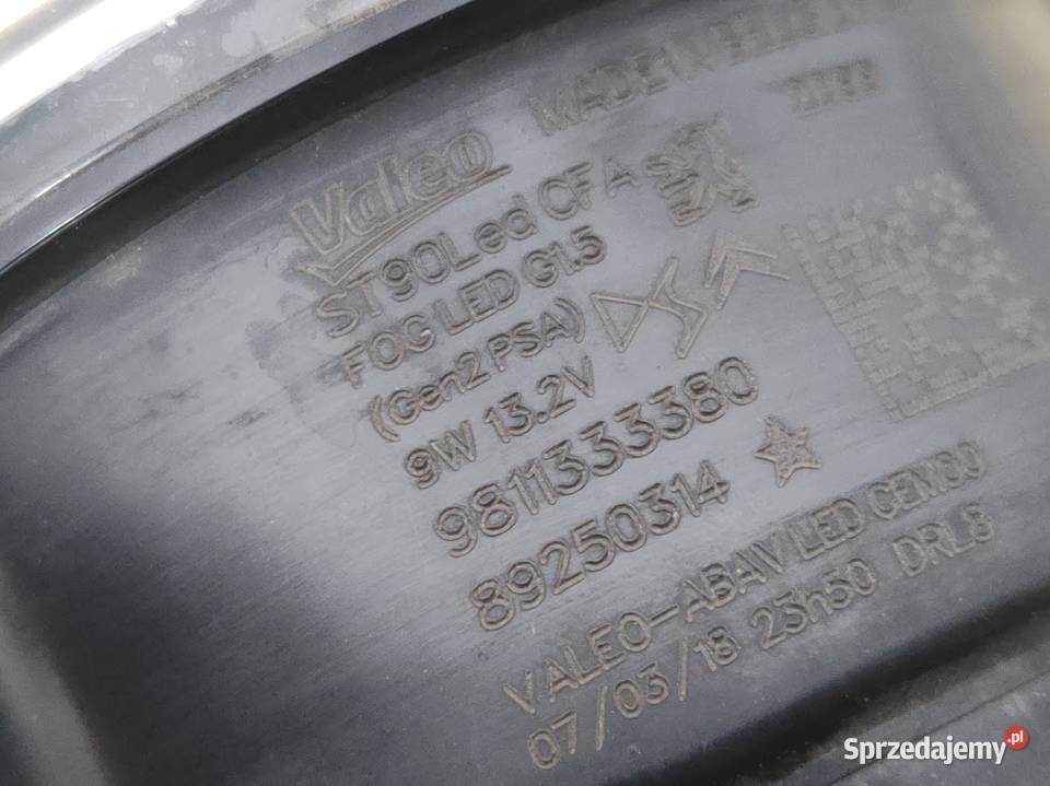 Halogen Lewy Prawy Citroen DS7 9811333380 Pleszew