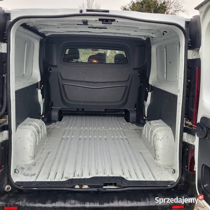 Renault Trafic dCi 120 L2H1 Komfort 6 osobowy Góra Kalwaria