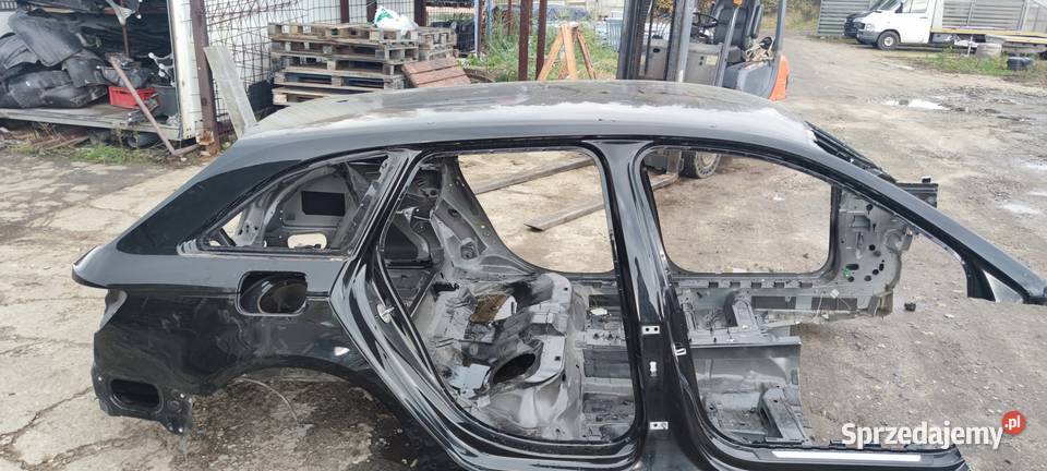 ĆWIARTKA DACH POSZYCIE DACHU AUDI A4 B9 AVANT osobowe Karoseria