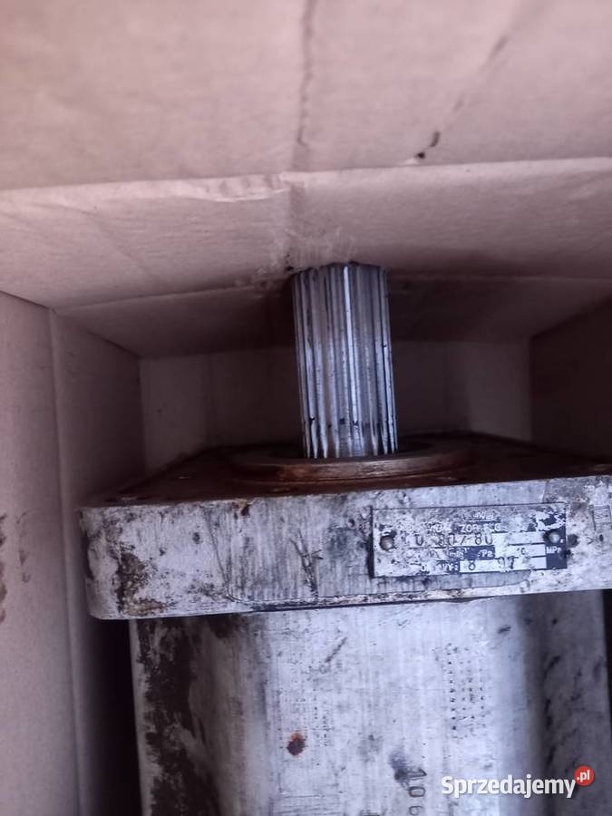 Podwójna pompa hydrauliczna U 8080 UR 8080 do Munina