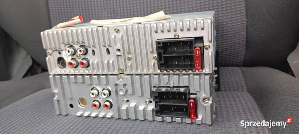 Dwie sztuki radia samochodowe Bluetooth AUX USB Radioodtwarzacze Chynów