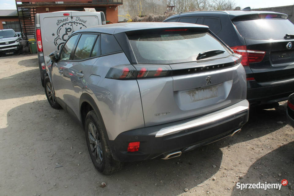 Peugeot 2008 II 2019 isofix