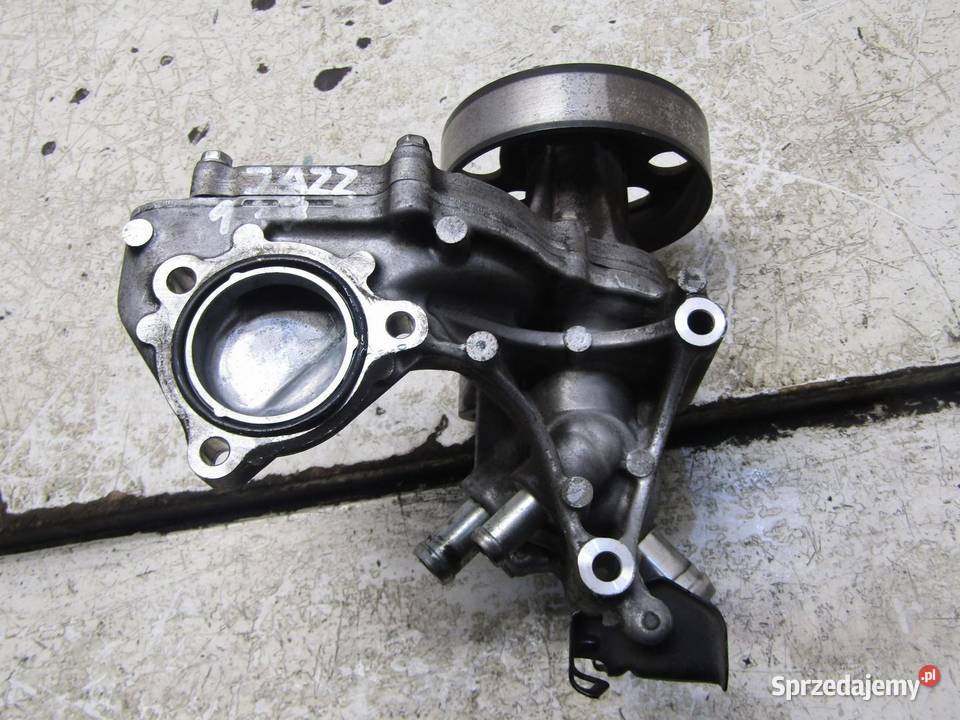 OBUDOWA POMPY WODY NAPINACZ 13 IVTEC HONDA JAZZ