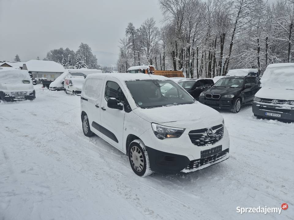2020 Opel Combo 135 15d 76 Zadbany Bezwypadek