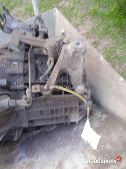 Skrzynia biegów ford c focus 2 18 16v 120 3m5r Układ napędowy Szamocin sprzedam
