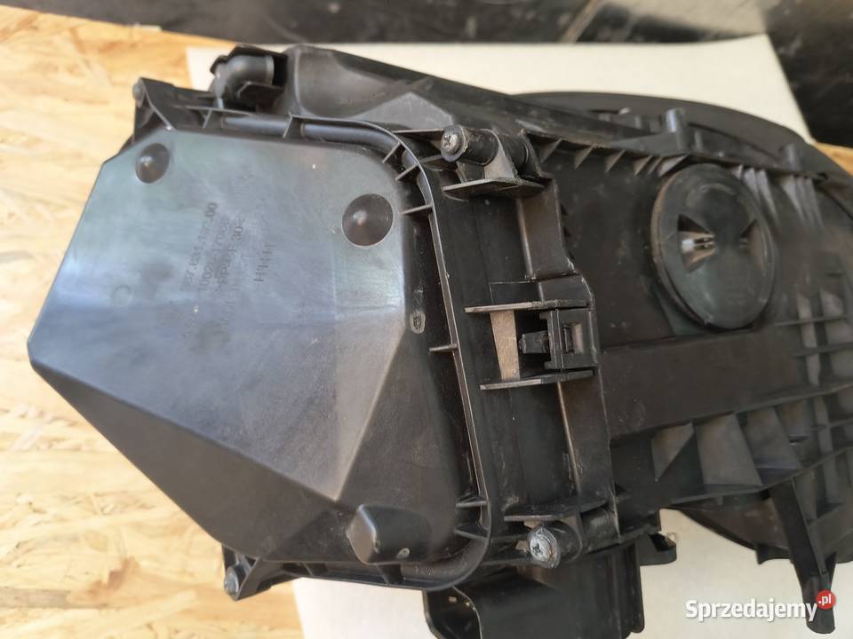 Lampa prawy przód Porsche Boxster lift 9872 świętokrzyskie Kakonin
