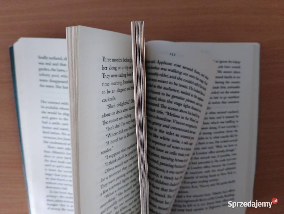 KSIĄŻKA anglojęzyczna The Glass Hotel E Mandel Złotniki