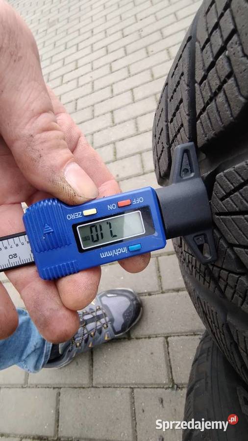 Opony zimowe Pirelli Scorpion Winter 23550 R19 Samochodowe kujawsko-pomorskie