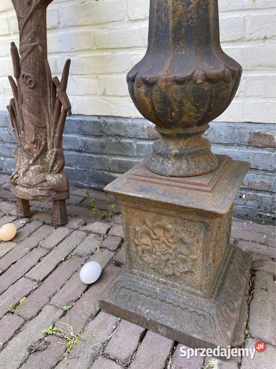 Pałacowy komplet krzyż kandelabr żeliwo 100 Bystrzyca Kłodzka