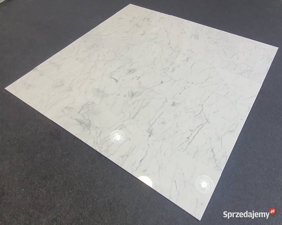 Marmur Statuario płytki podłogowe z kamienia Bielawa