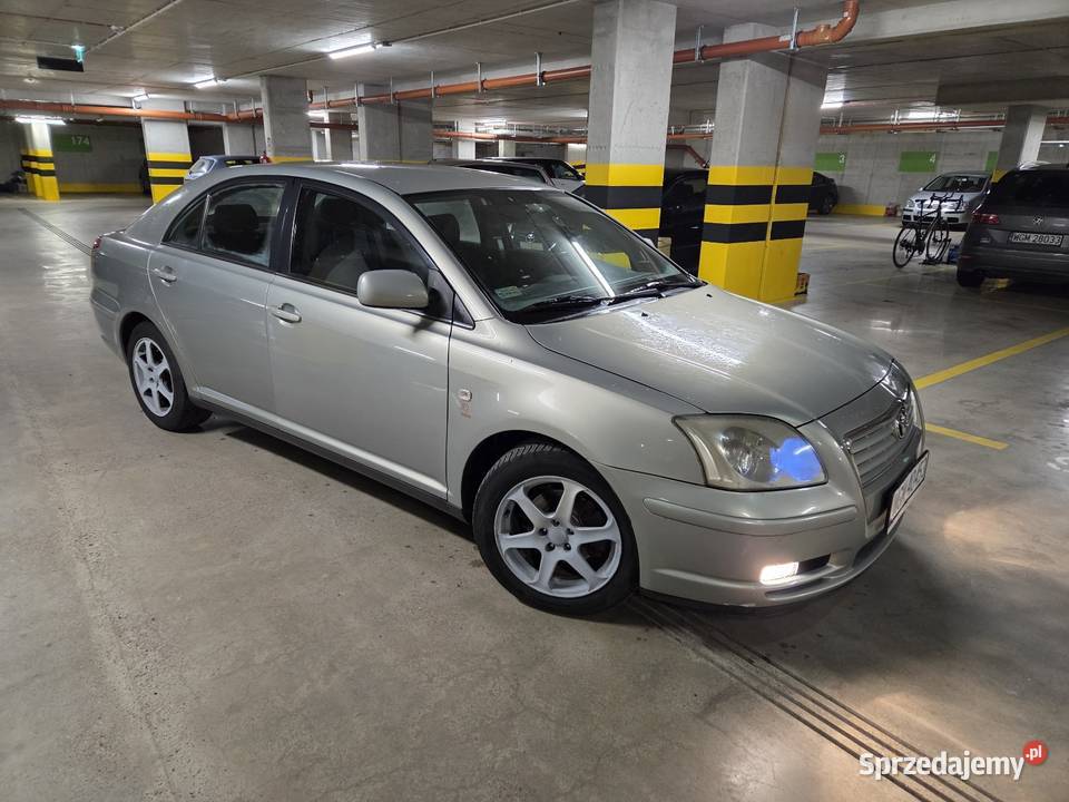 Toyota Avensis T25 18 VVTi kupiony w polskim salonie Grodzisk Mazowiecki