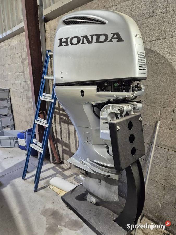 Silnik silniki Honda zaburtowy 250 koni Inne pojazdy i łodzie Rawicz