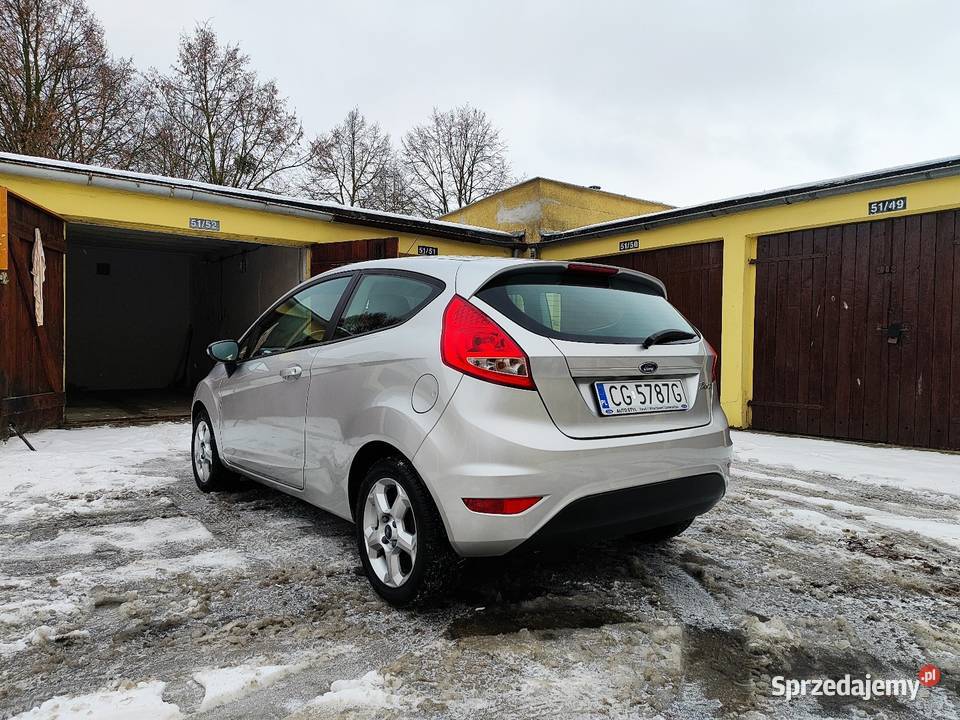 Ford Fiesta 14 benzyna 100 z polskiego salonu I 98000km kujawsko-pomorskie sprzedam