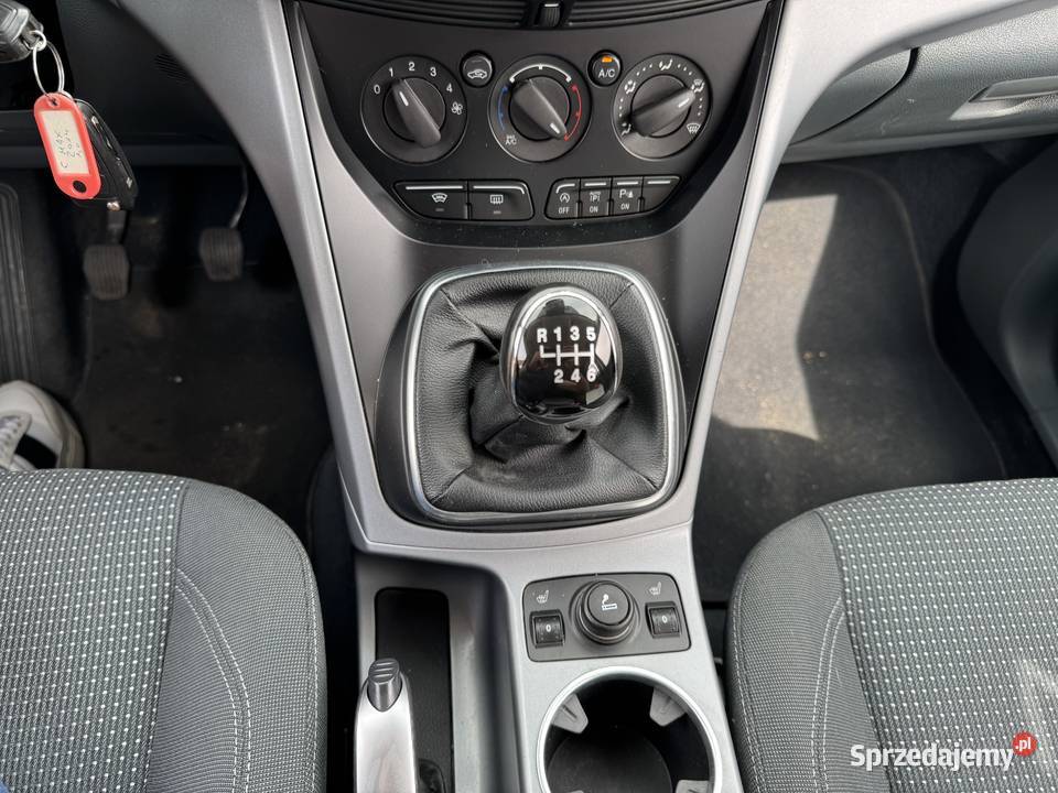 Ford C BENZYNA Klimatyzacja Podgrzewane Fotele i Hatchback Konin