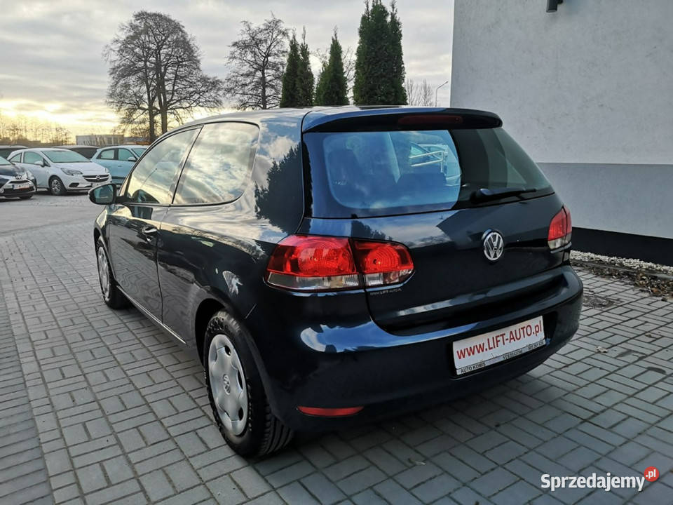 Volkswagen Golf 14 MPI 80 Klimatyacja Webasto lakier metallic