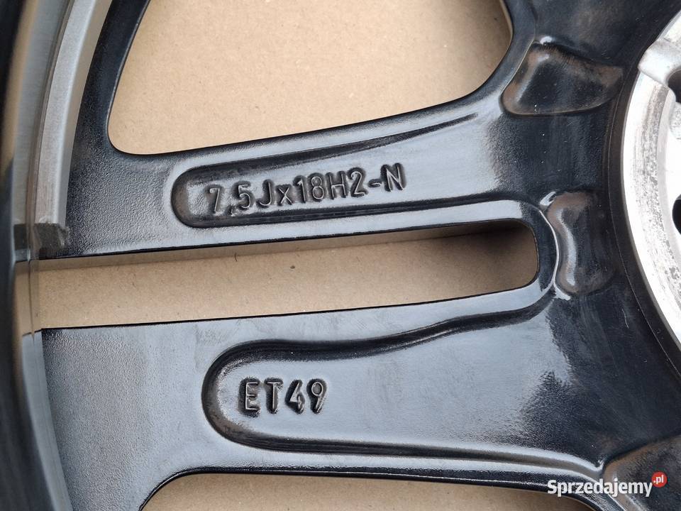 MERCEDES AKLASA W177 CLA FELGA AMG ALUFELGA 18 Bieleń