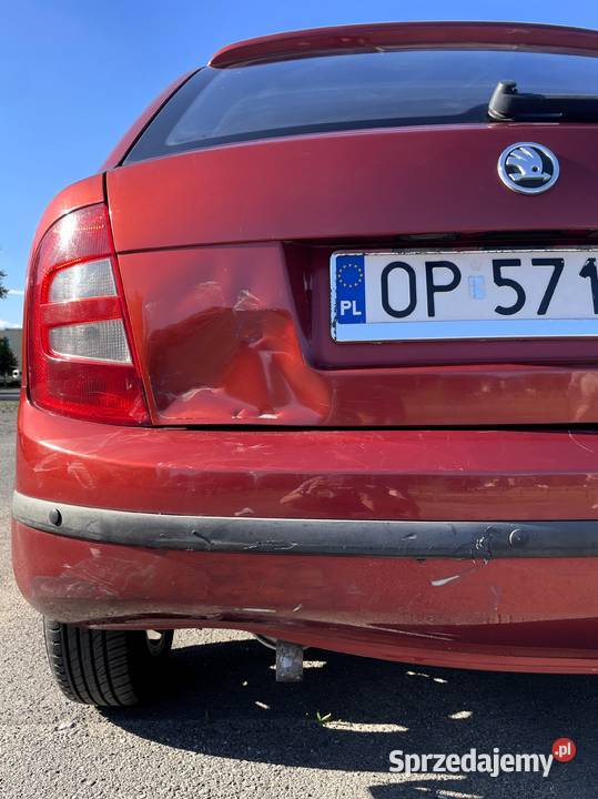 Skoda Fabia 2001 14 MPI benzyna powypadkowe nieuszkodzony Opole