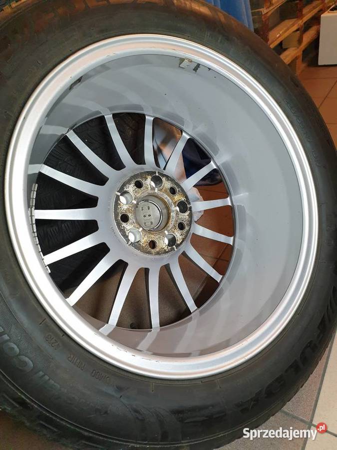 Felgi 17 z Audi A5 F5 z oponami zimowymi Fulda Samochodowe Legnica