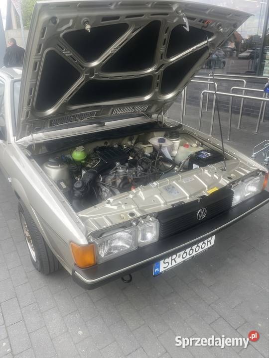 Sprzedam VolkswagenaSCIROCCO MK2 1986 r złoty Rybnik sprzedam