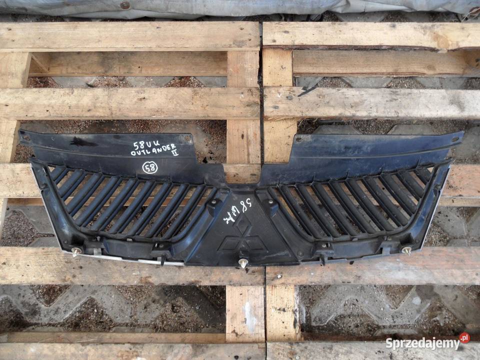 MITSUBISHI OUTLANDER II 07r grill atrapa