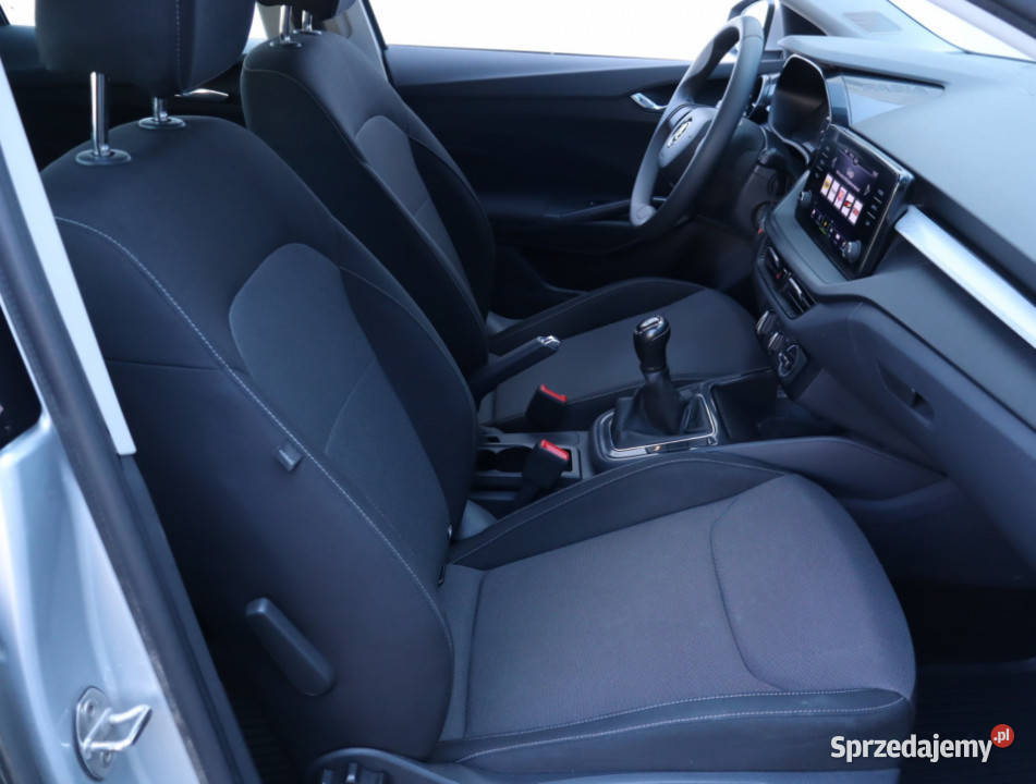 Skoda Fabia 10 TSI światła do jazdy dziennej Łódź