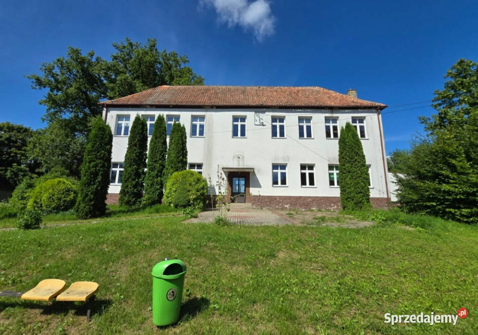 Stara Szkoła na Mazurach Boćwinka