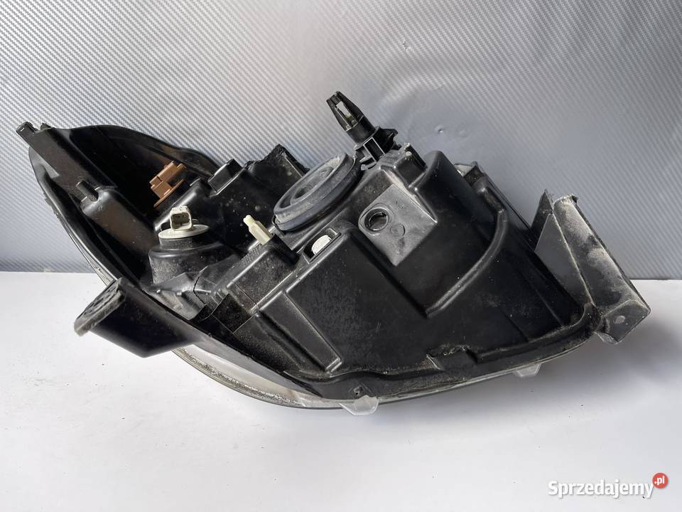 DACIA LODGY LEWA LAMPA PRZÓD Ostroróg sprzedam