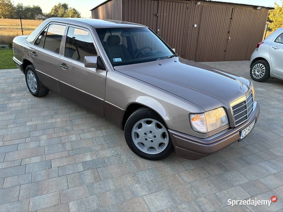 MercedesBenz W124 20d 5biegow 1993r w super Grudziądz