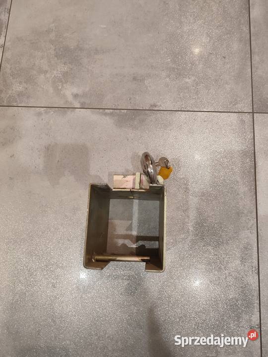 Sprzedam zamknięcie do przyczepki sprzedam