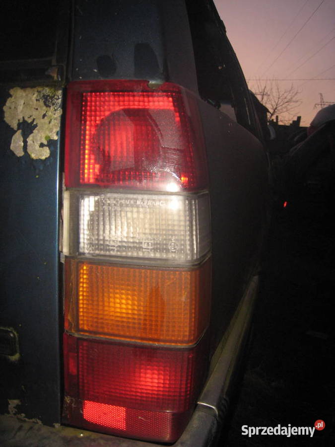 lampa tylna prawa uszkodzona Volvo 740 760 940 prawe