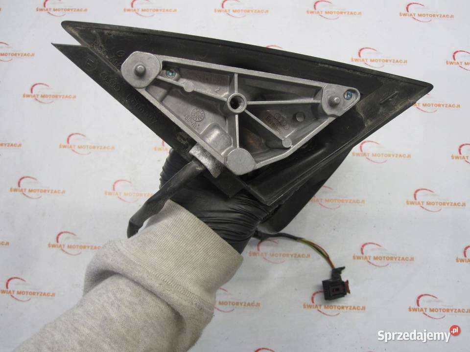 AUDI A3 8P II LIFT 10r lusterko prawe 408 504 6 Kielce