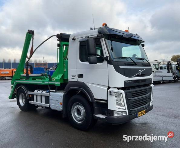 Bramowoec volvo 321541km Warszawa sprzedam