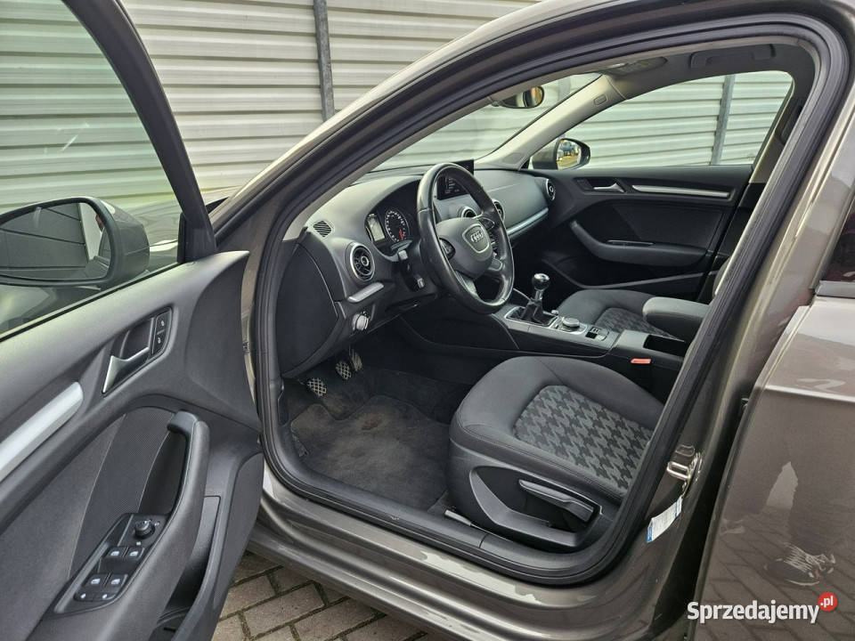 Audi A3 Sportback 14 TFSi 125 xenon BEZWYPADEK 5 klimatyzacja sprzedam