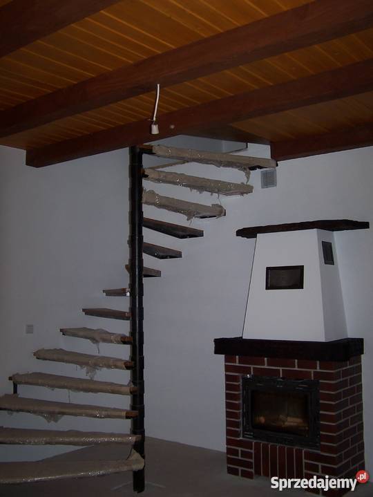 CAŁOROCZNY DOMEK LETNISKOWY Podlesie