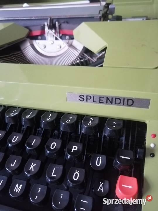 maszyna do pisania splendid walizkowa retro lata