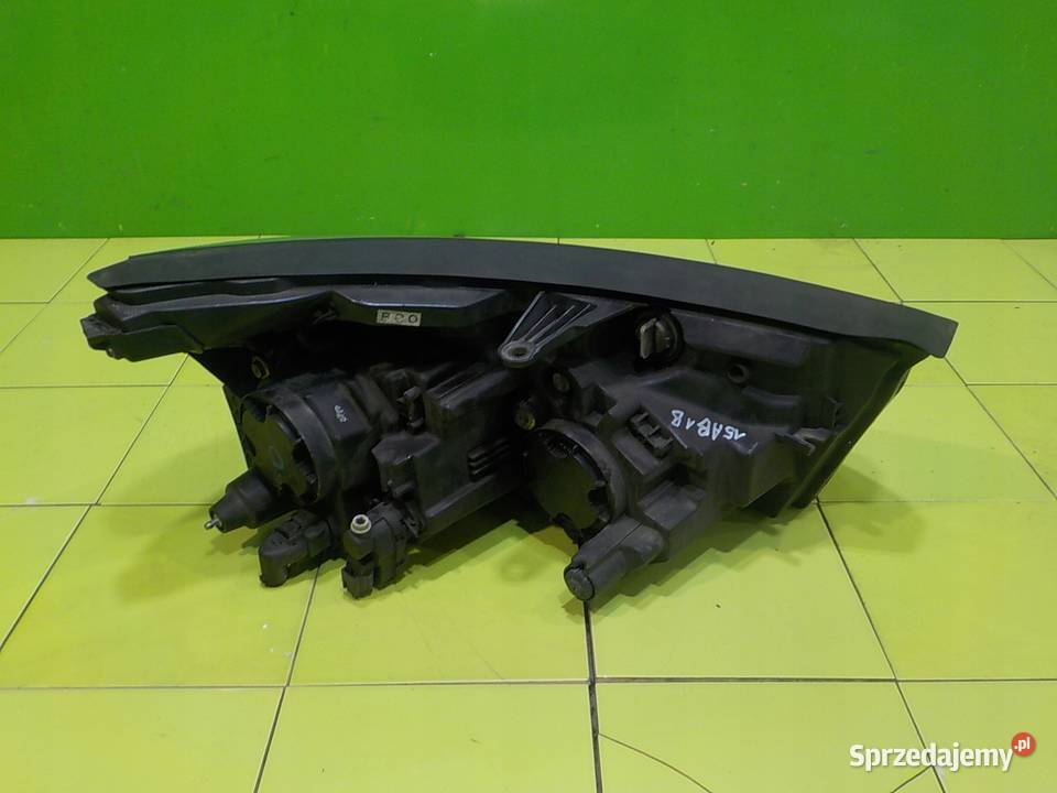 SSANGYONG RODIUS II TURISMO 20 B 13r lampa lewa osobowe Suków