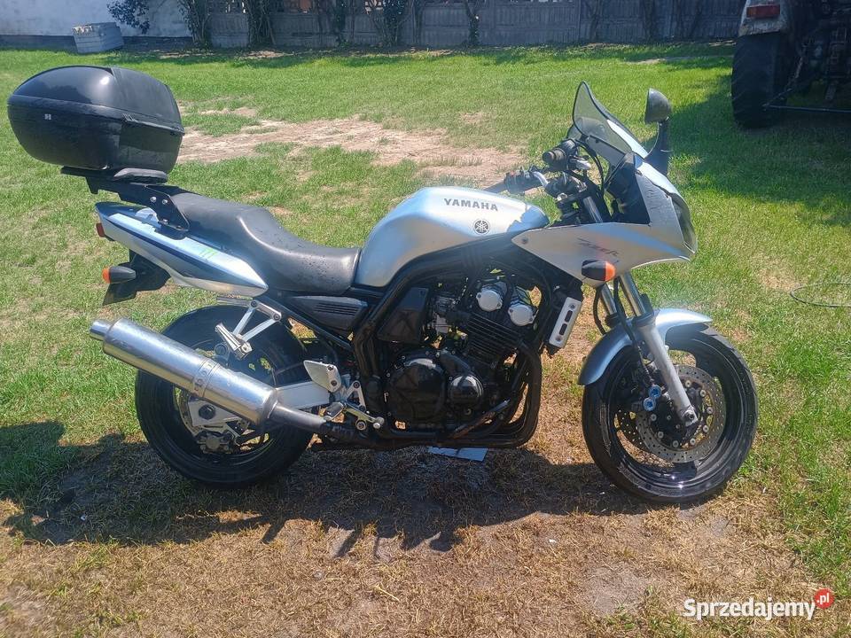 Sprzedam Yamaha FZS 600 Fazer polift z kufrem łańcuch