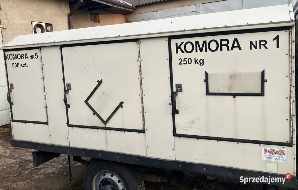 schowek kurnik zabudowa paka