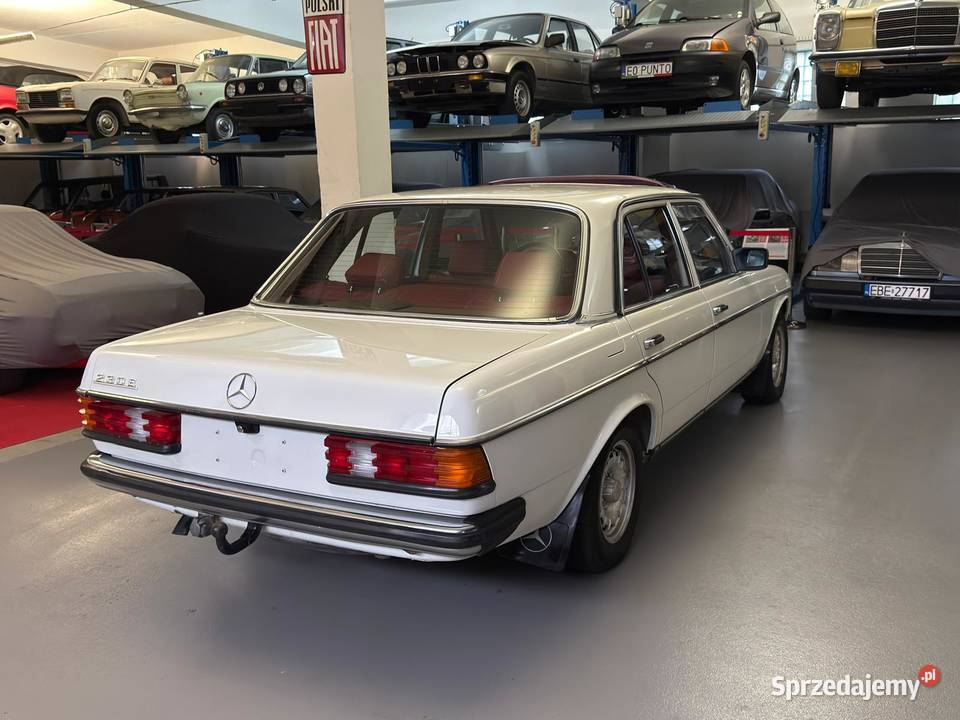 Mercedes W123 200 Benzyna 1984 klasyka łódzkie Zgierz sprzedam