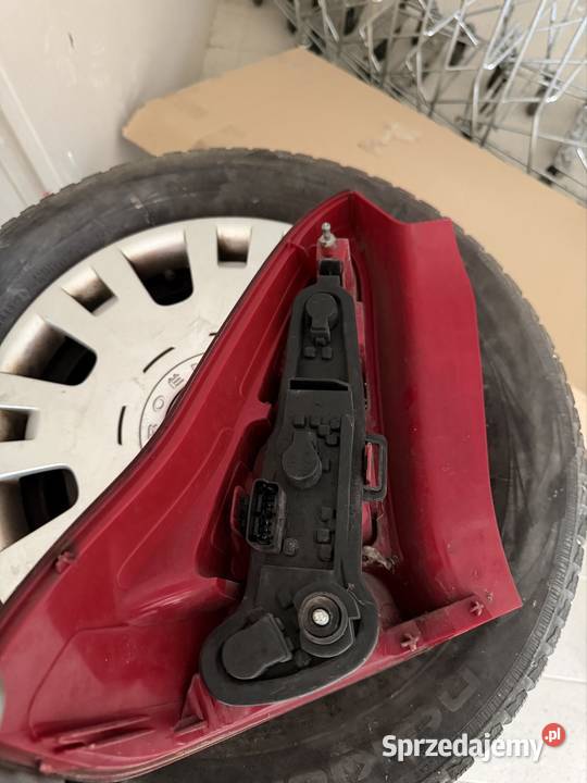 Lampa tylna Citroen C4 Częstochowa sprzedam
