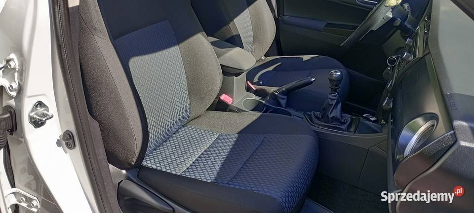 Toyota Auris 14 D4D 201314 Lakier Oryginał SUPER 234000km Radomsko