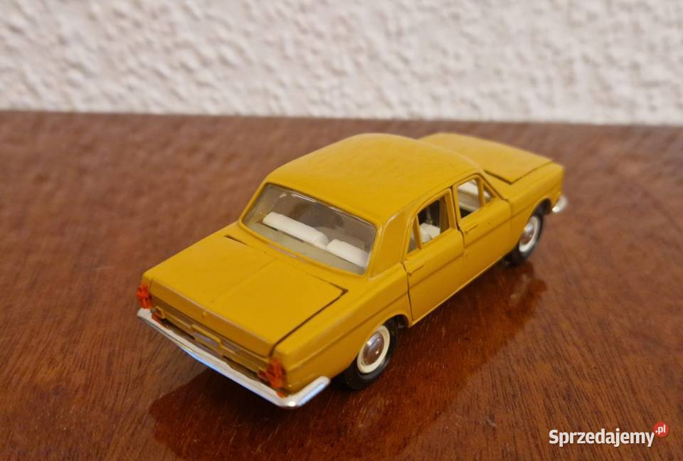 model samochodu Volga zsrr 1 43 rzadka nowa Syców