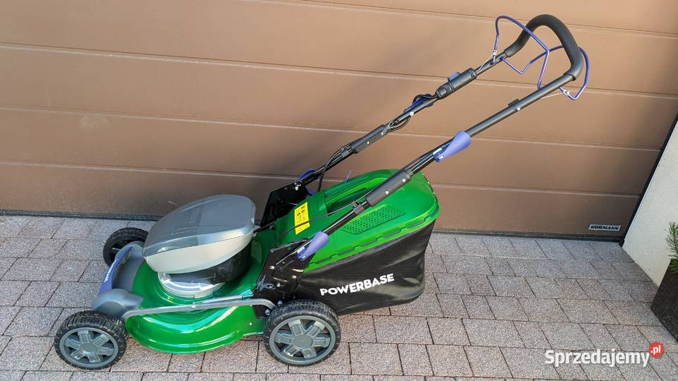 Kosiarka akumulatorowa Powerbase 40V napęd 2x5Ah sprzedam