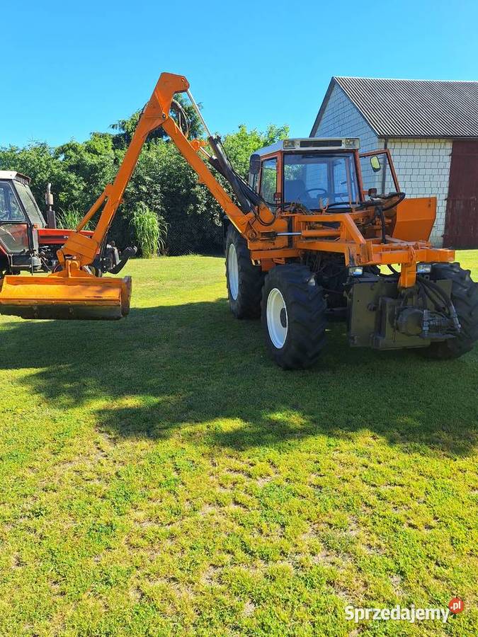 Fendt GT 380 z kosiarką wysięgnikową Tuczapy